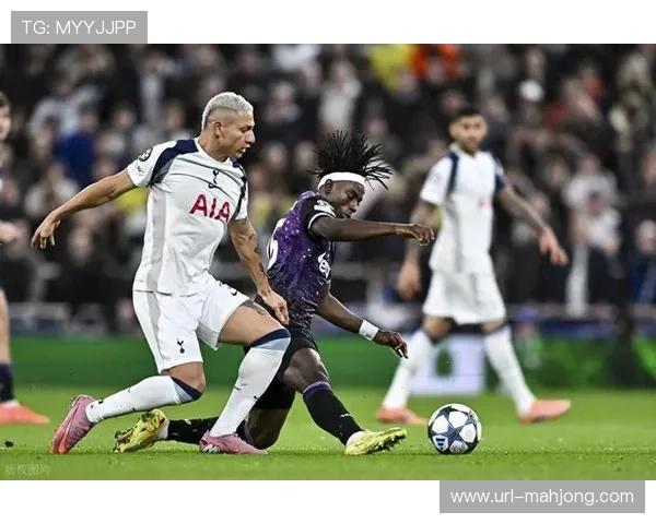 热刺3-0完胜埃弗顿,升至积分榜第四,比苏马攻防俱佳获评最佳