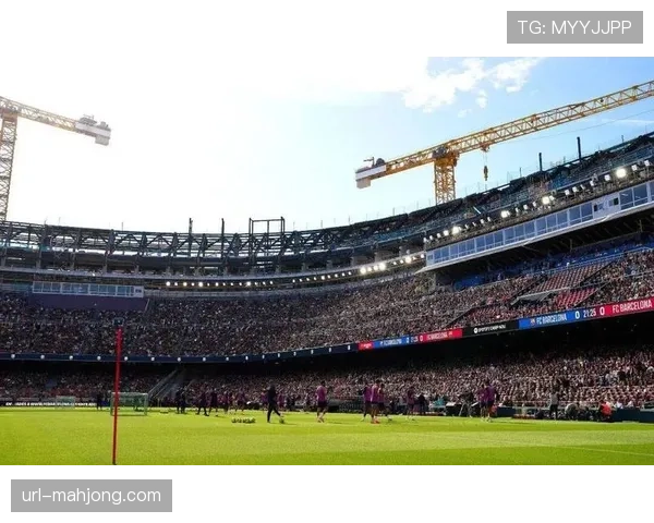 欧洲各欧冠主办球场升级改造,以应对淘汰赛阶段球迷需求